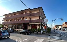 Hotel Colonna  3*